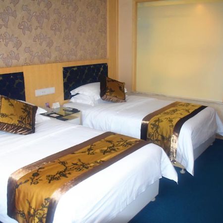 Puxi New Century Hotel Shanghaj Zewnętrze zdjęcie